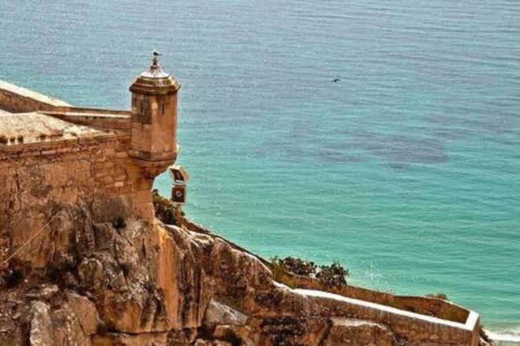 Apartamento Boutique Centrico A 5 Min Playa Alicante Eksteriør billede